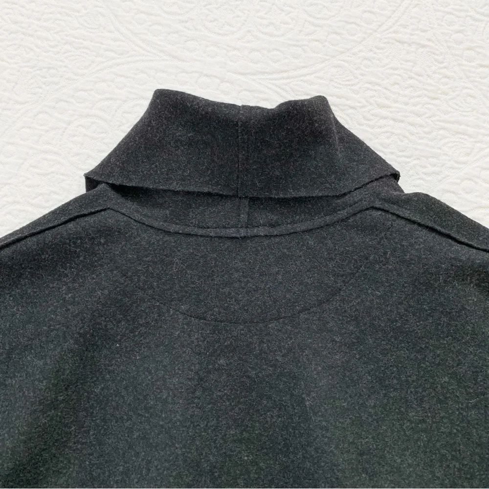 Eileen Fisher excellent loads